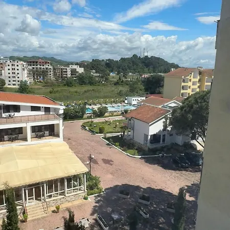 Gospodarstwo wiejskie M&l Golem (Tirana)