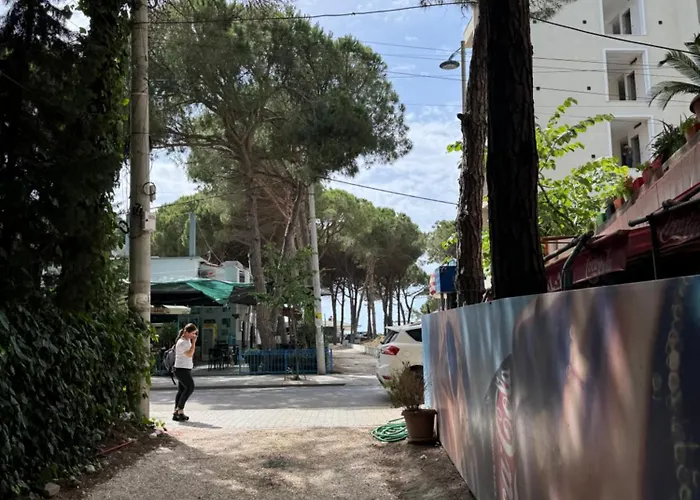 Casa di campagna M&l Golem (Tirana)